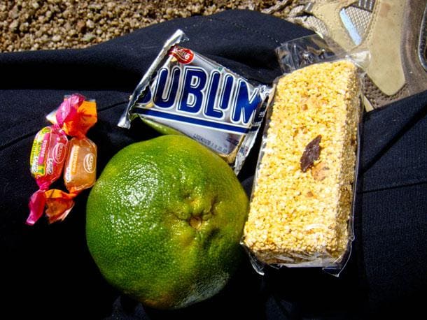 Nuestro paquete de snacks en el Trek Inca