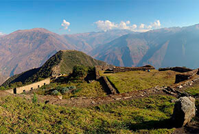 Trekking Choquequirao